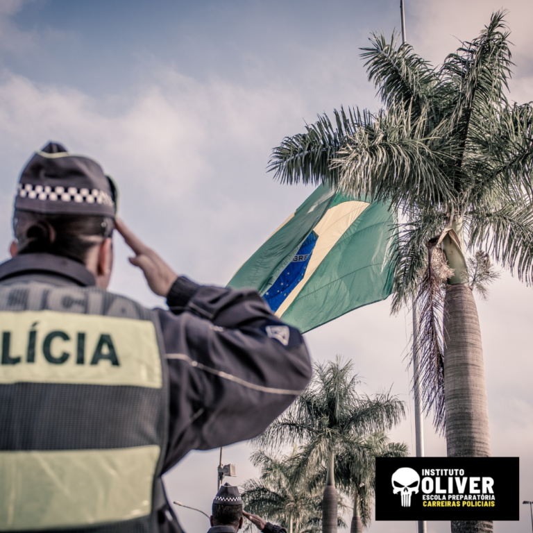 Precisa de faculdade para ser policial militar